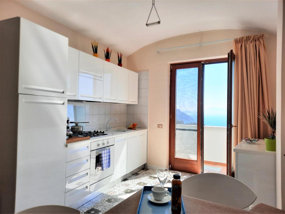 L'Arabesco Apartment Амалфи Екстериор снимка